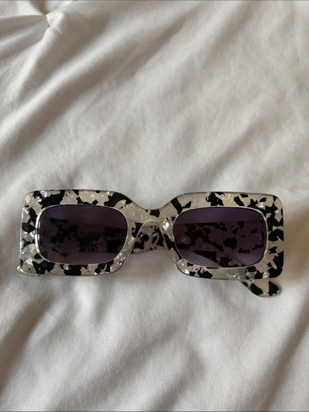 Black & White Tortoiseshell Rectangular Sunglasses - Unbranded